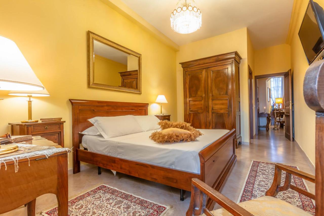 B & B La Fontaine Residenza D'Epoca ヴィテルボ エクステリア 写真